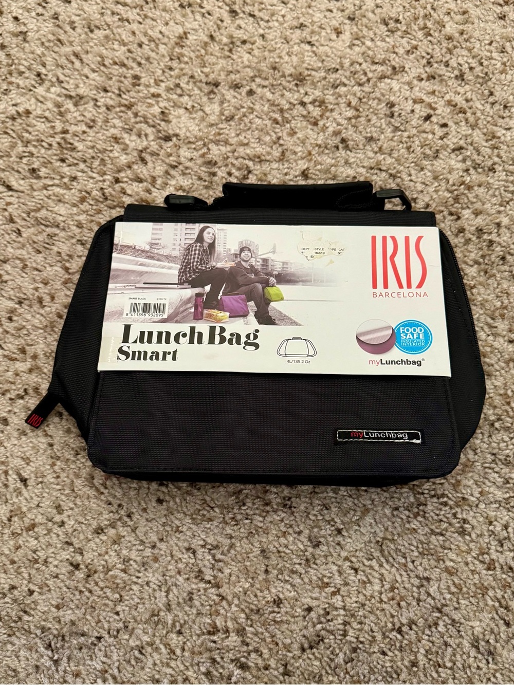 iris Black Insulated Lunch Bag